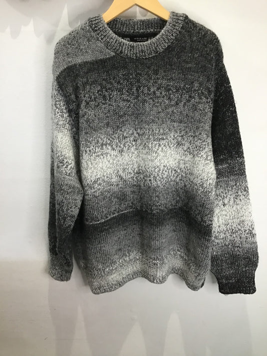 Grey oversized sweater 11-12y