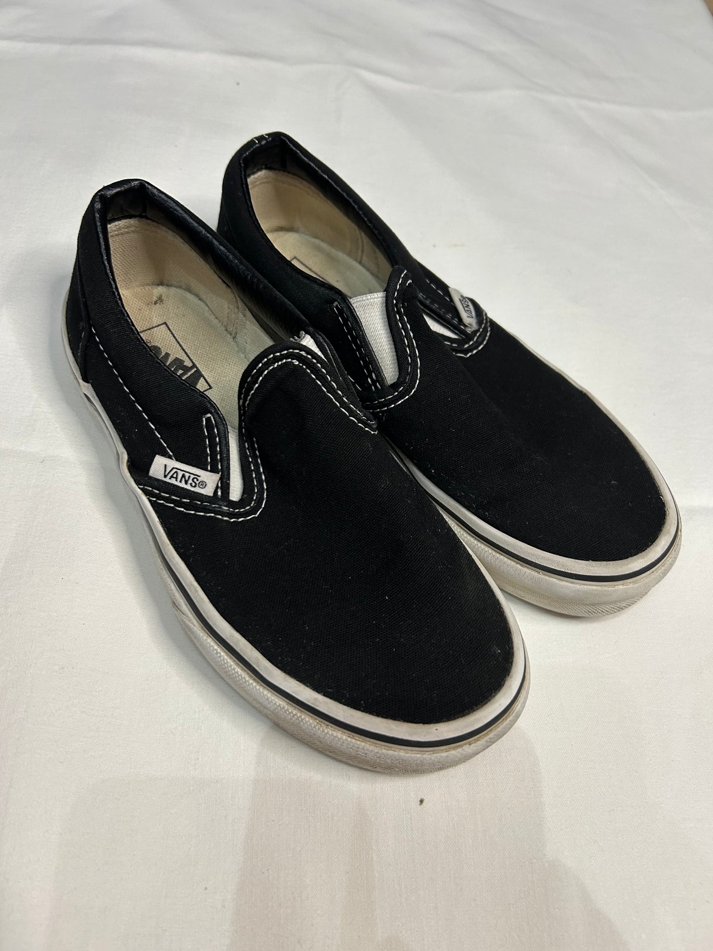 Y2 pull-on Vans