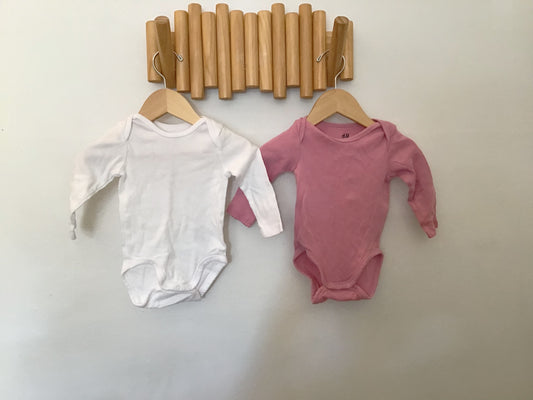 Two pack onesie pink white 4-6m