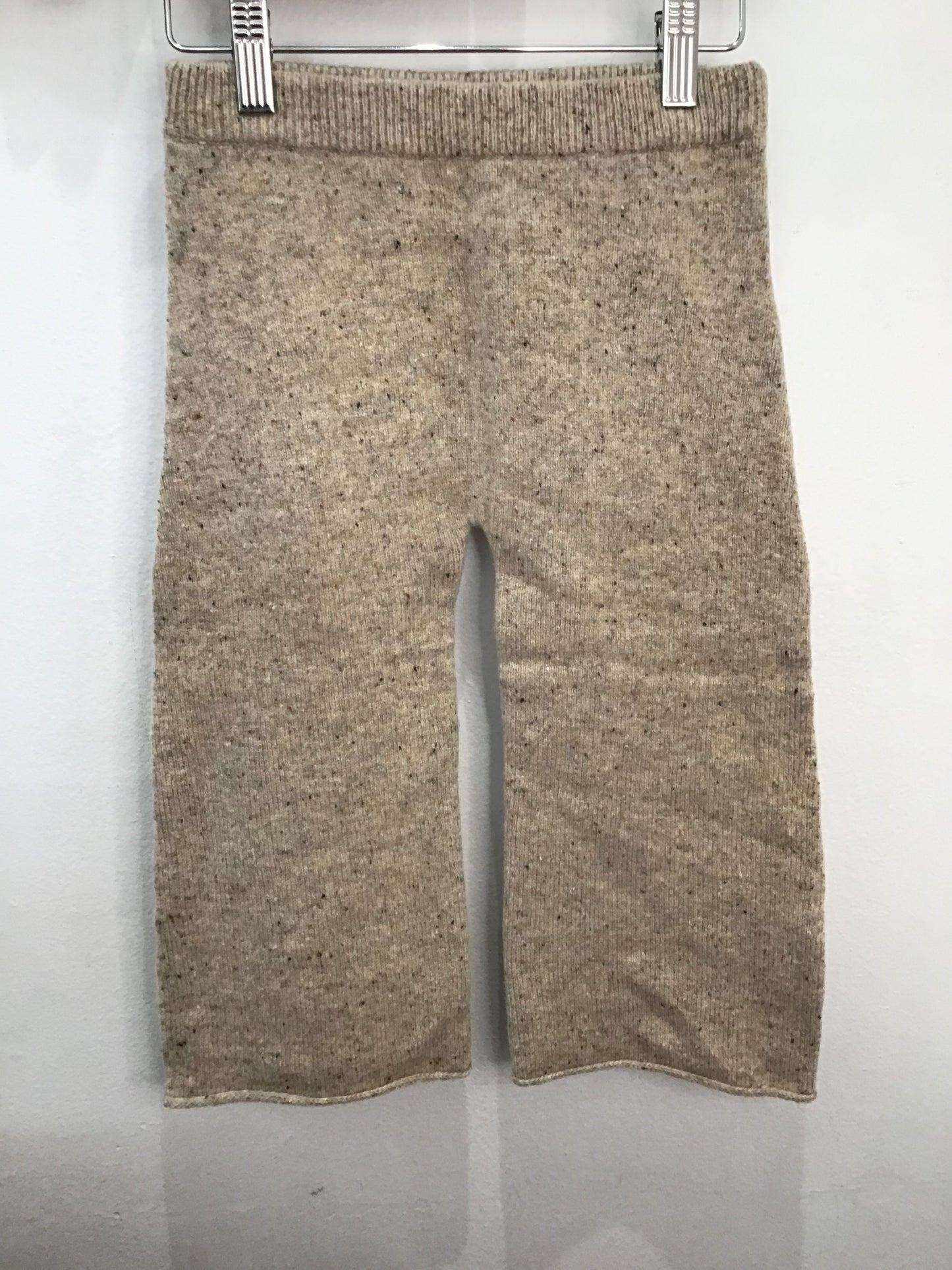 Beige sweater pants 4y