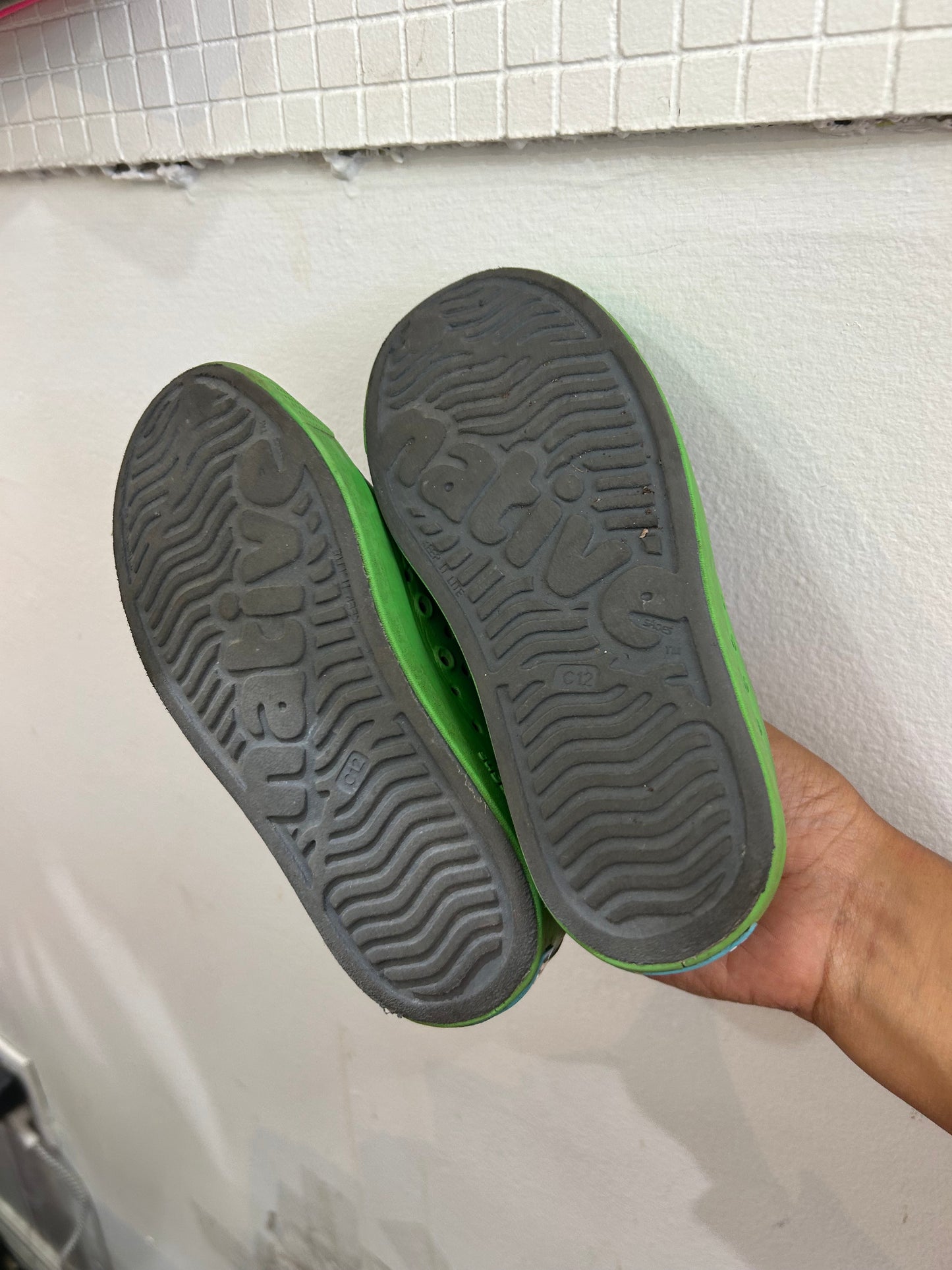 C12 green and grey Natives
