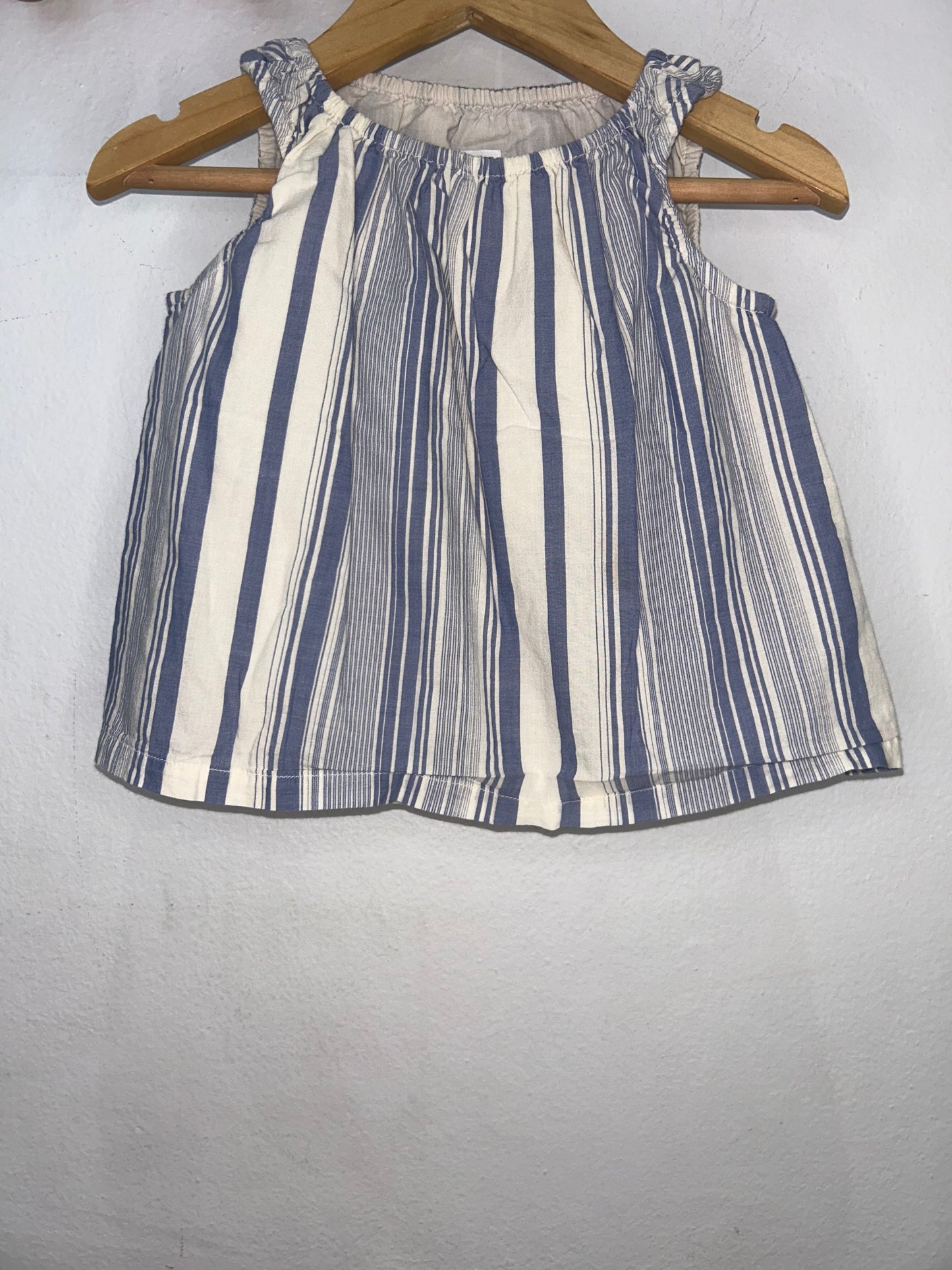 Vertical blue stripes tanktop 12-18m