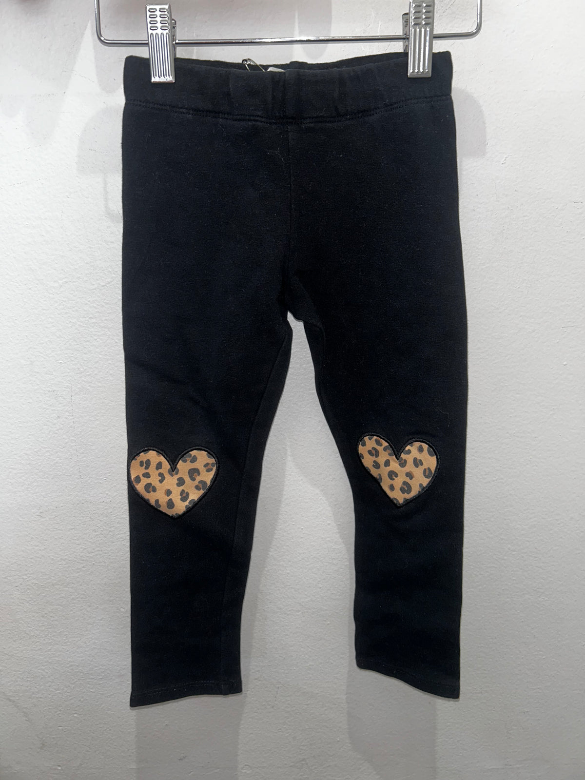 Heart patch leggings 2-3y