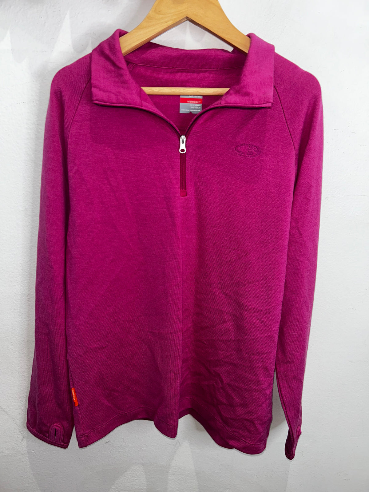 Icreabreaker merino wool 11-12y NEW