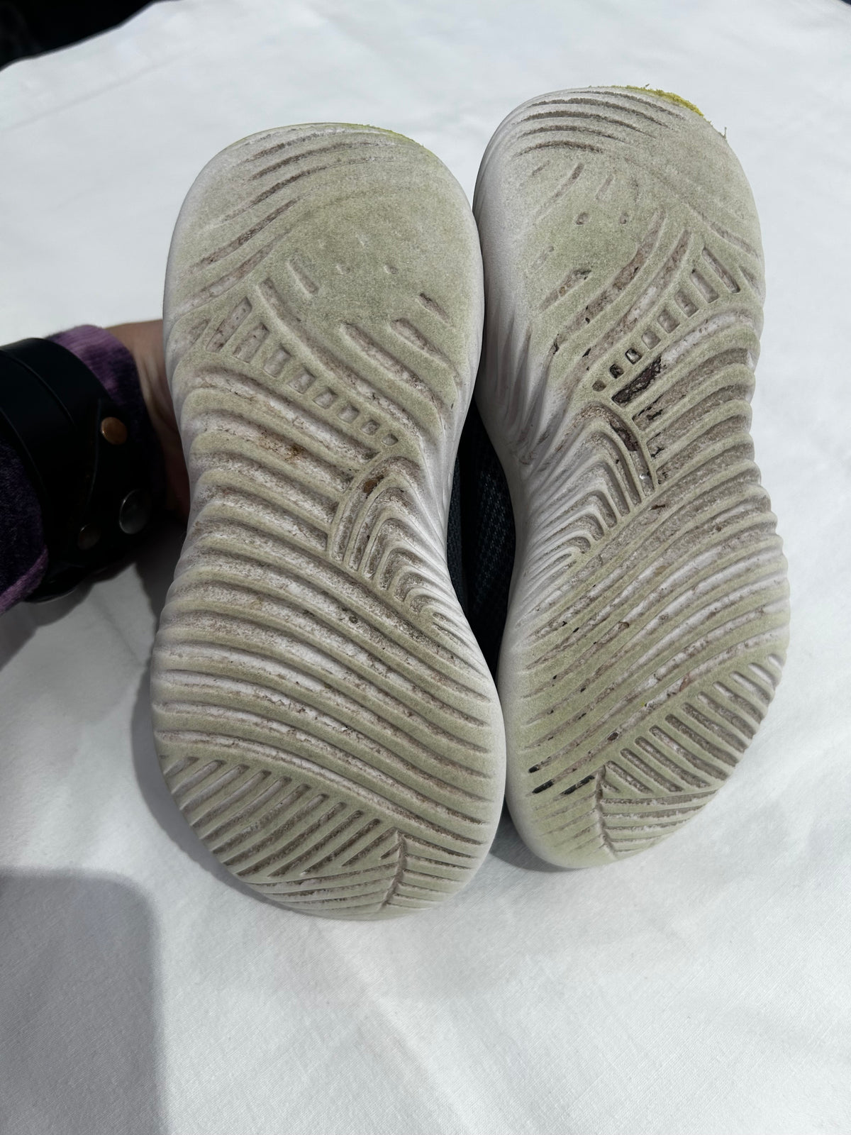 C11.5 Grey and orange sneakers