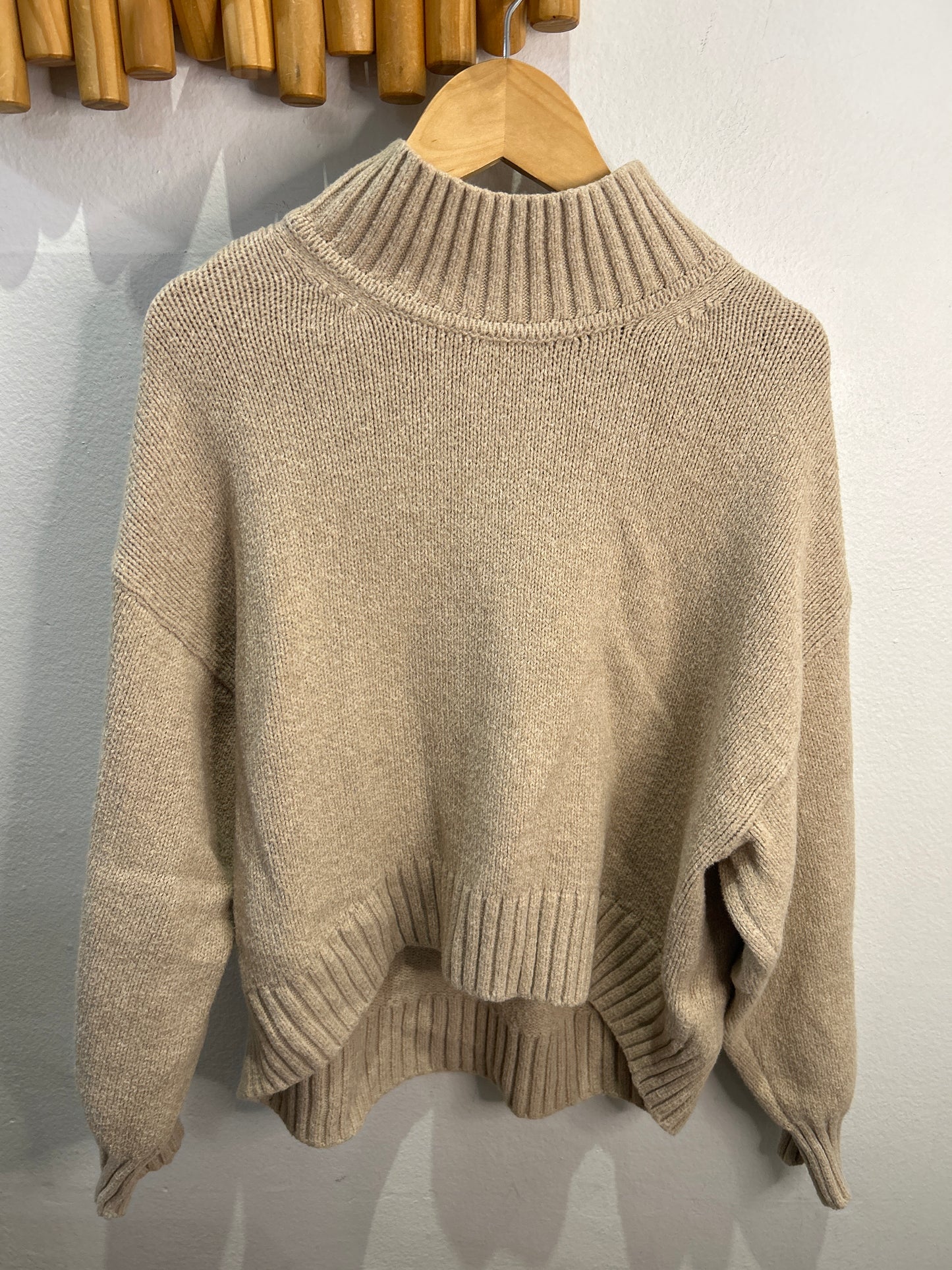 Beige mockneck sweater 8-9y