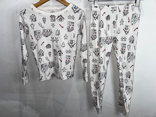 White gingerbread pyjamas 5y