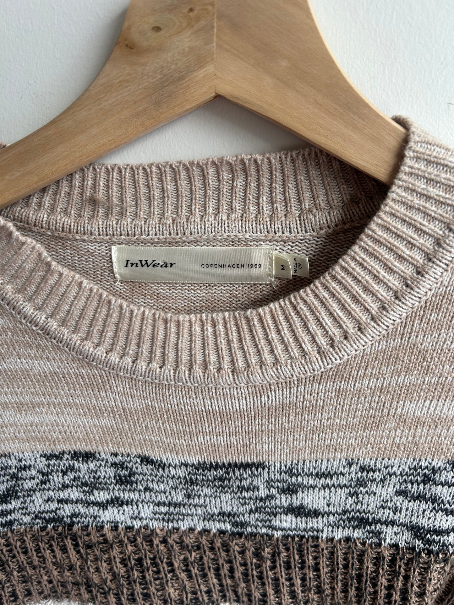 Brown textured sweater S/M