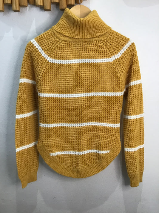 Sweater yellow suzette stitch 7-8y