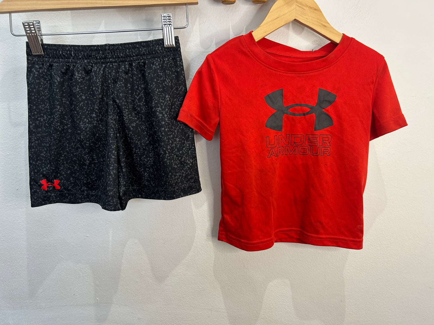 Red and black activewear set 24m