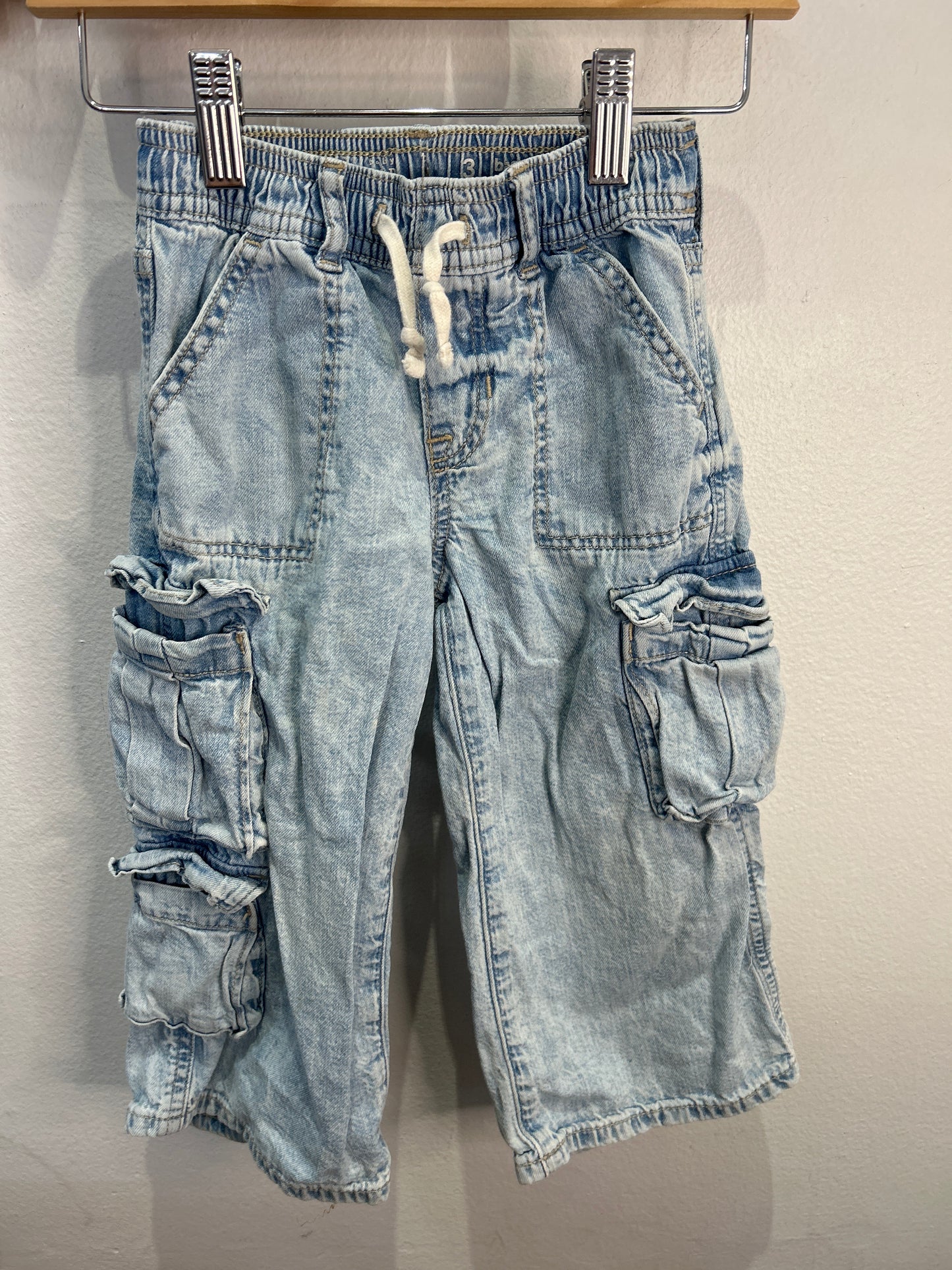 Lightwash baggy balloon jeans 3y