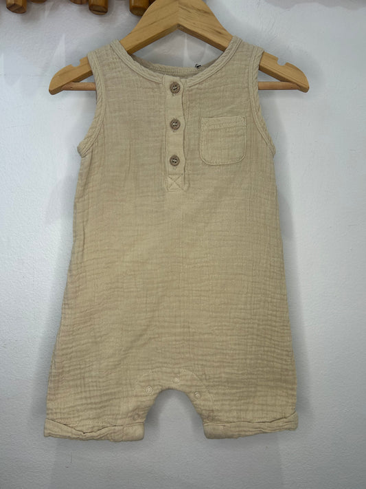 Beige texture shorty romper 6-12m