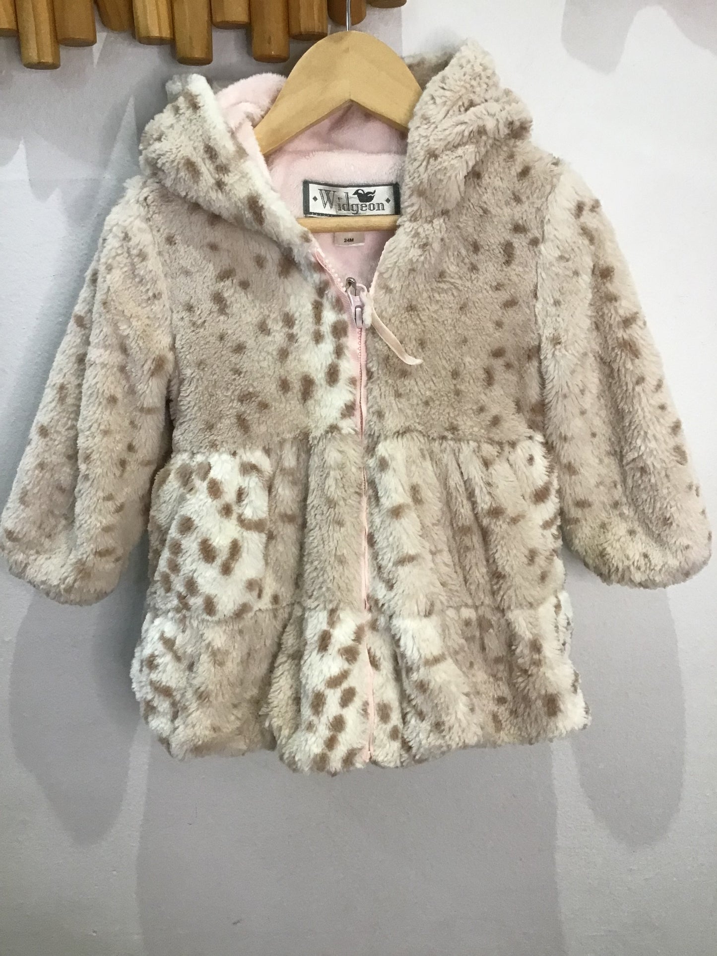 Widgeon furry coat 24m