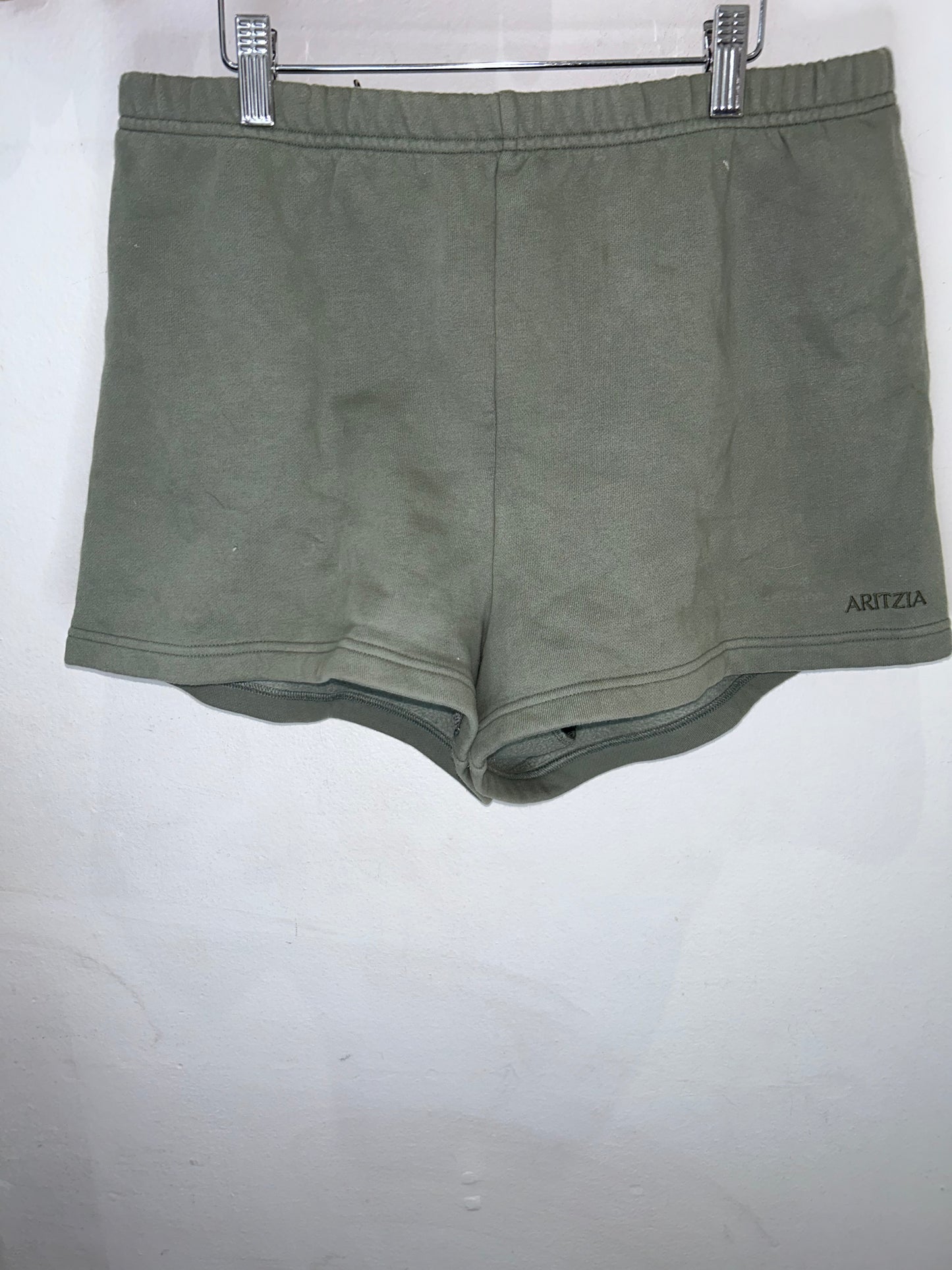 TNA sweatfleece green shorts- adult L
