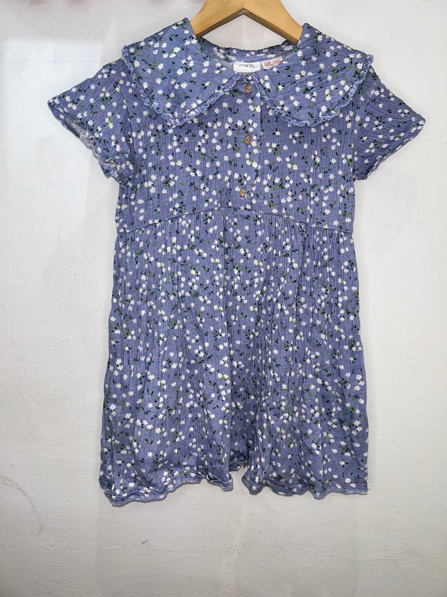 Blue floral  collared dress 3-4y