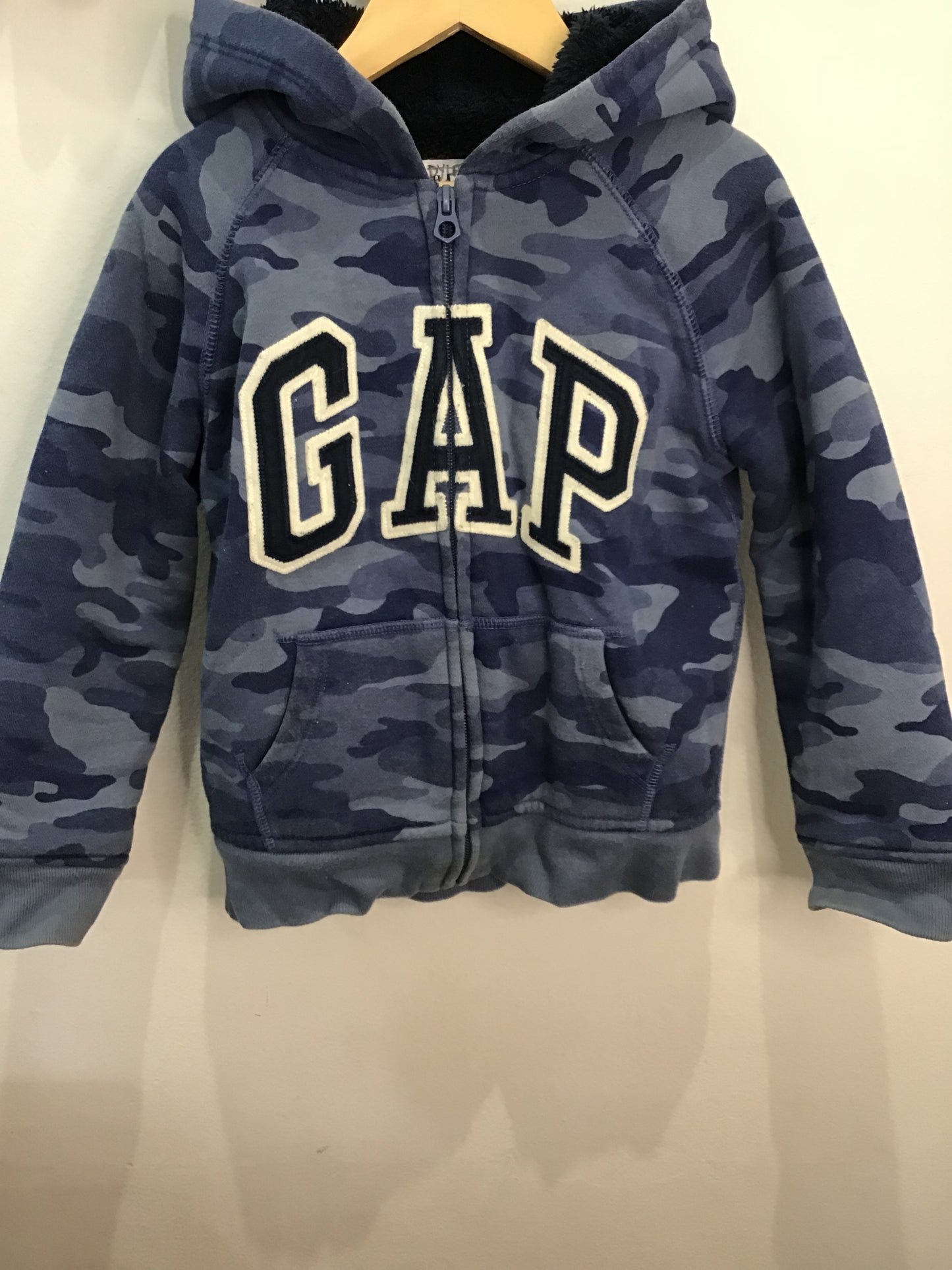Sweatshirt thick fleece blue camo 4-5y