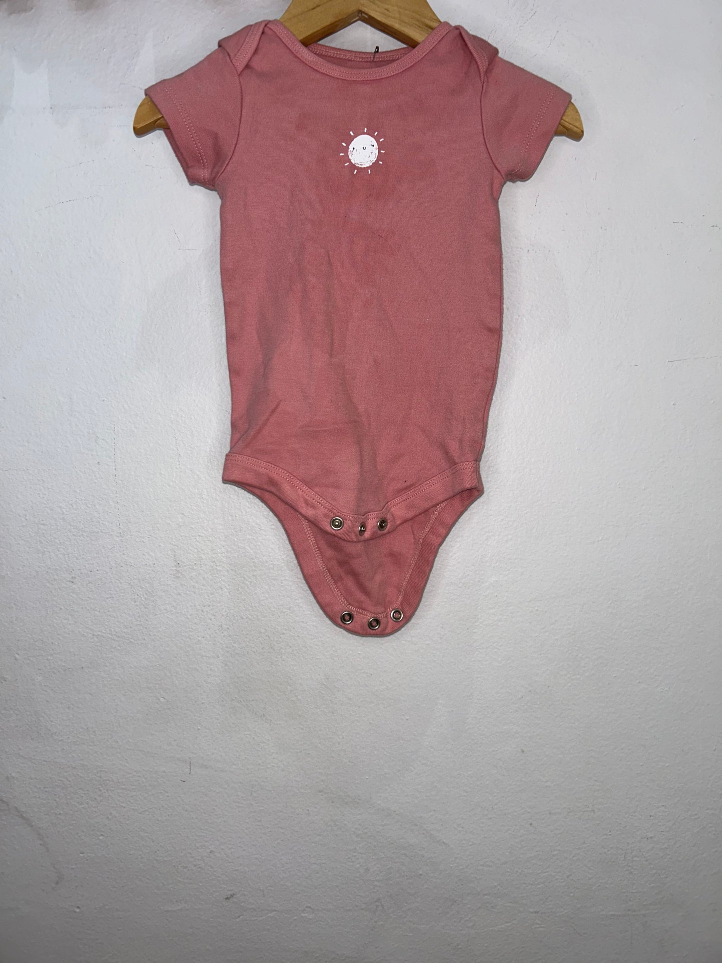 Sunshine onesie 3-6m