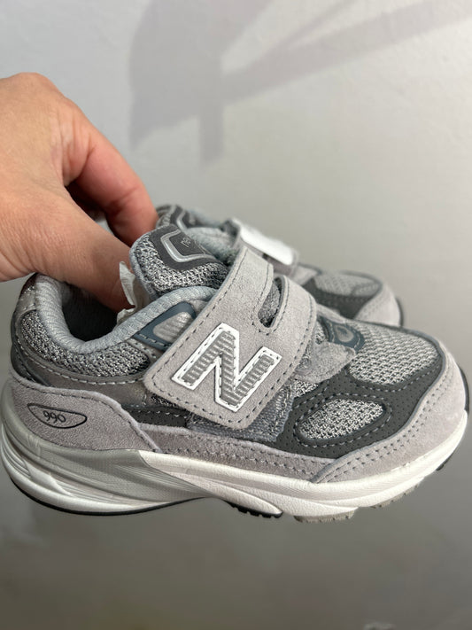 C7 grey New Balance - new
