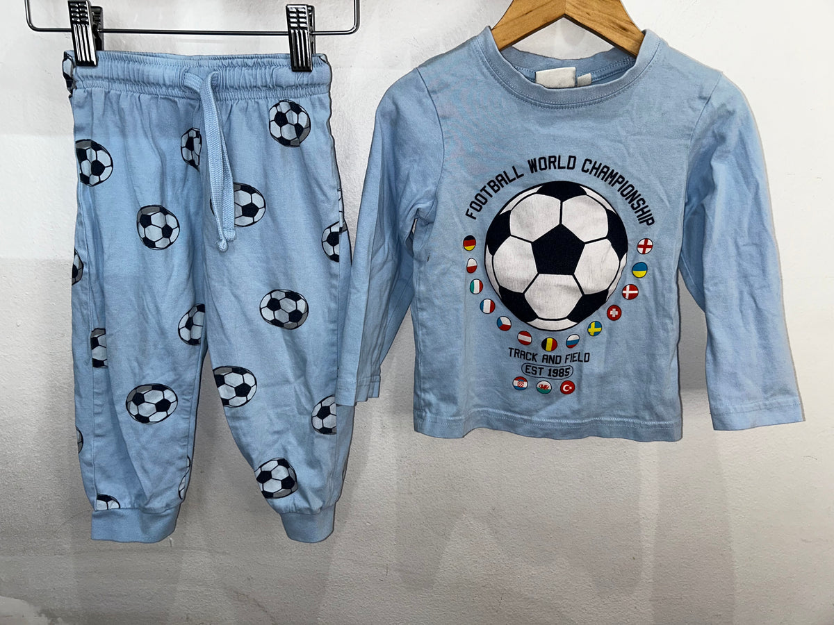 Soccer pyjama set 2y