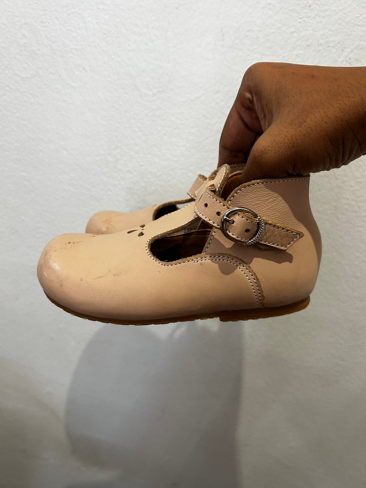 C8-9 light pink fancy shoes