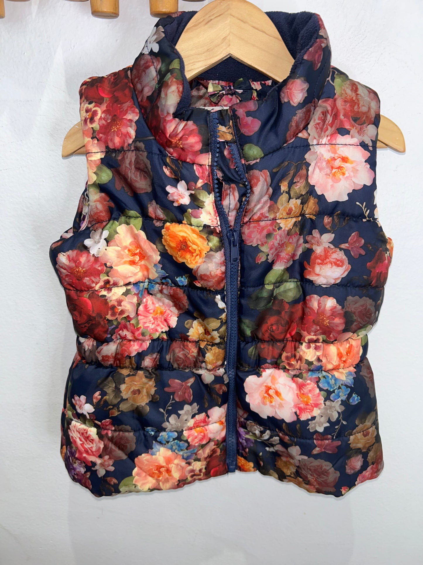 Floral puffer vest 4-5y
