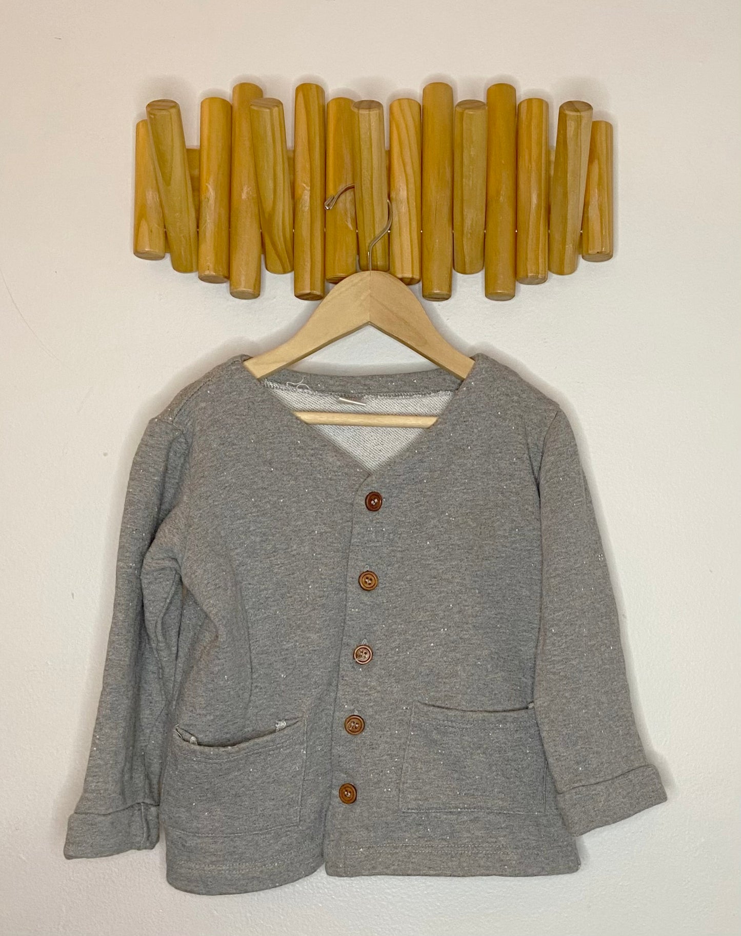 Little & Lively thick cardigan 5-6y