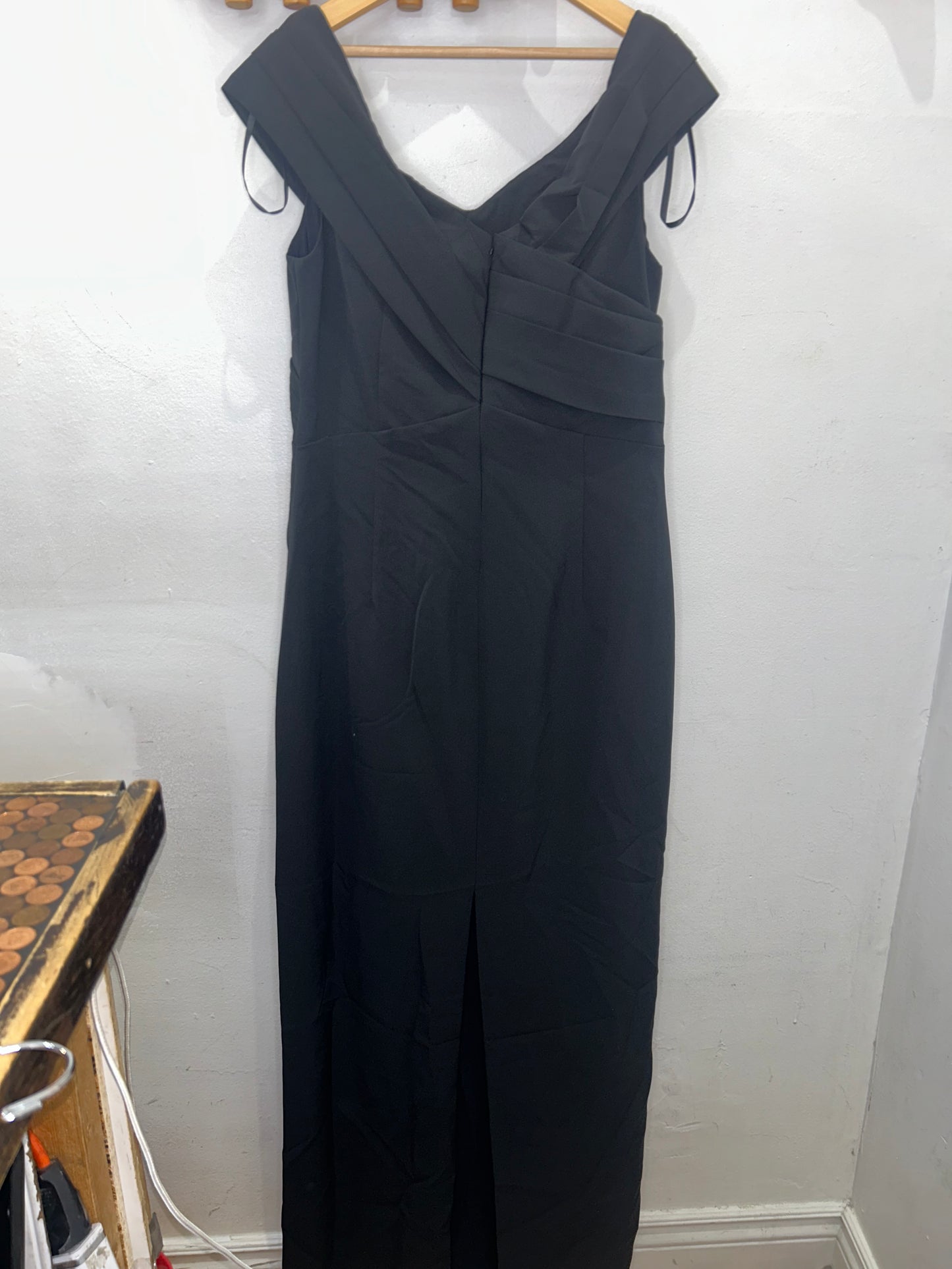 Black gown - size 10 NEW