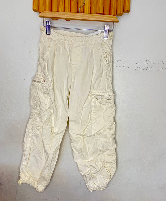 Cream cargo pants 7y