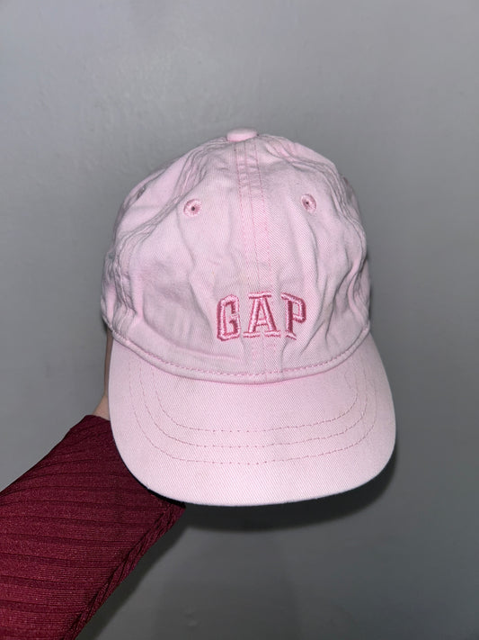Gap pink hat 0-6m