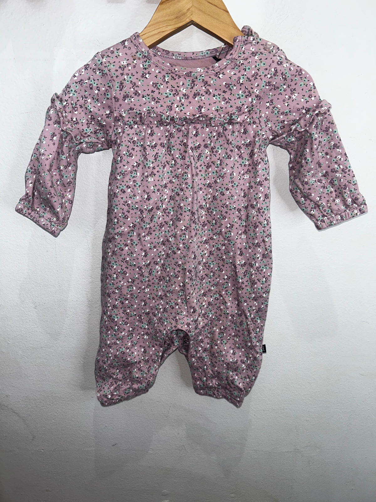 Deuxpardeux lavender floral romper 6m