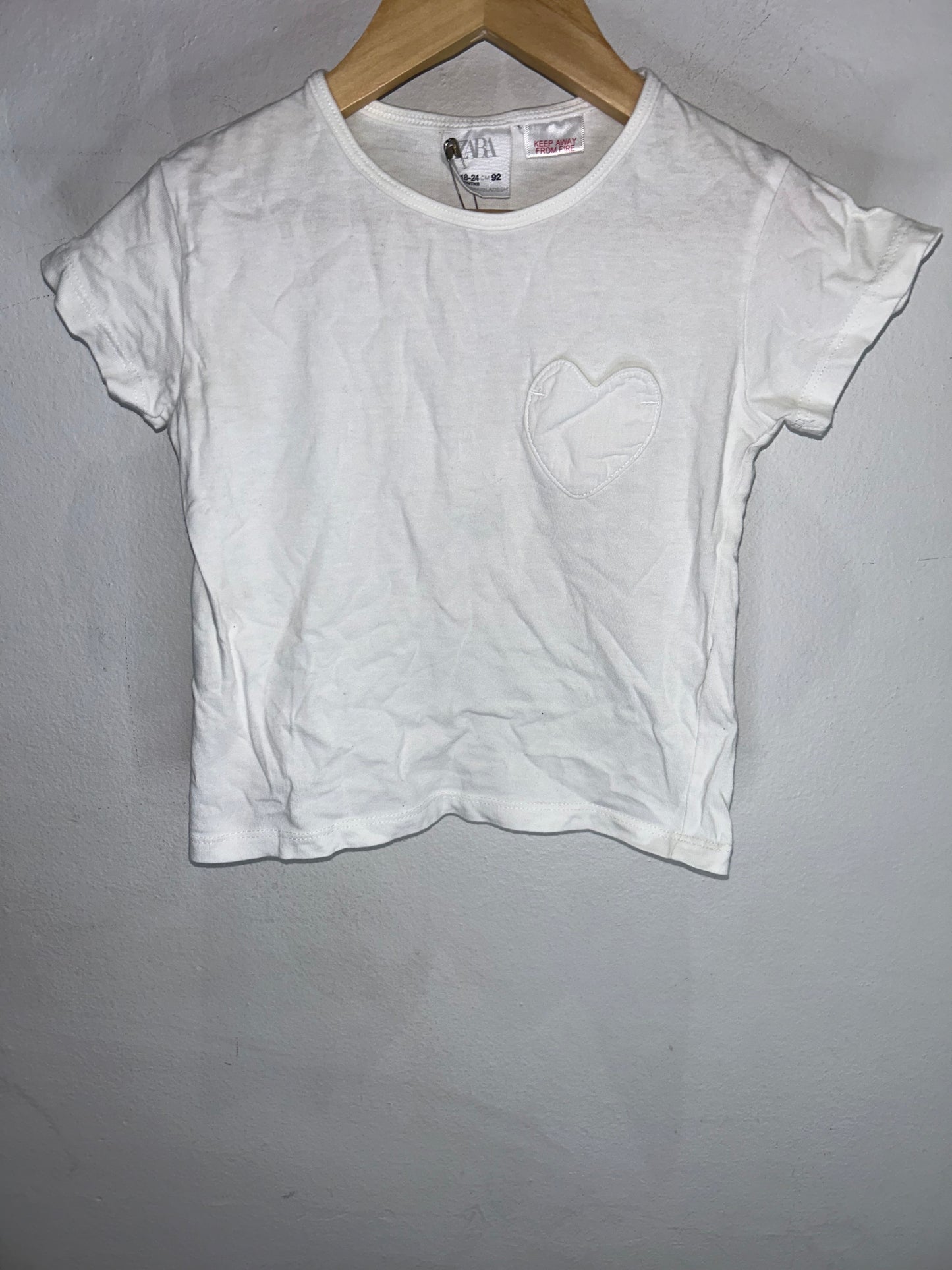 White Heart Pocket Tee 18-24m