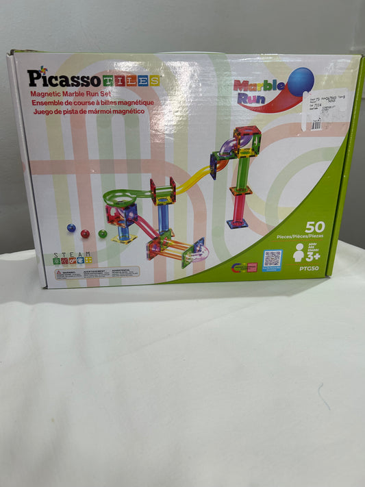 Picasso Tiles magnetic marble run