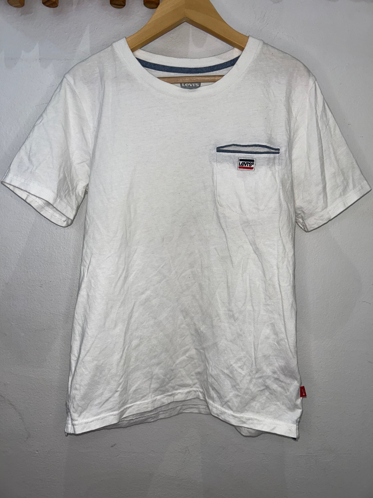 Levis white tee 10-12y