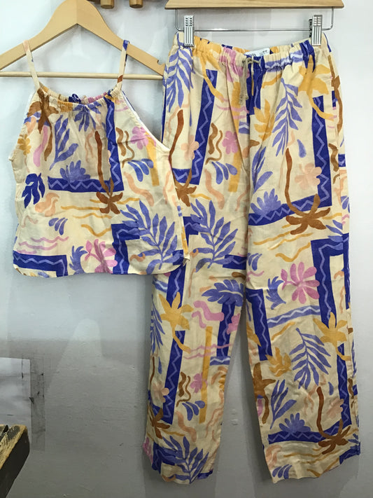 Two piece squiggly pattern set 10y