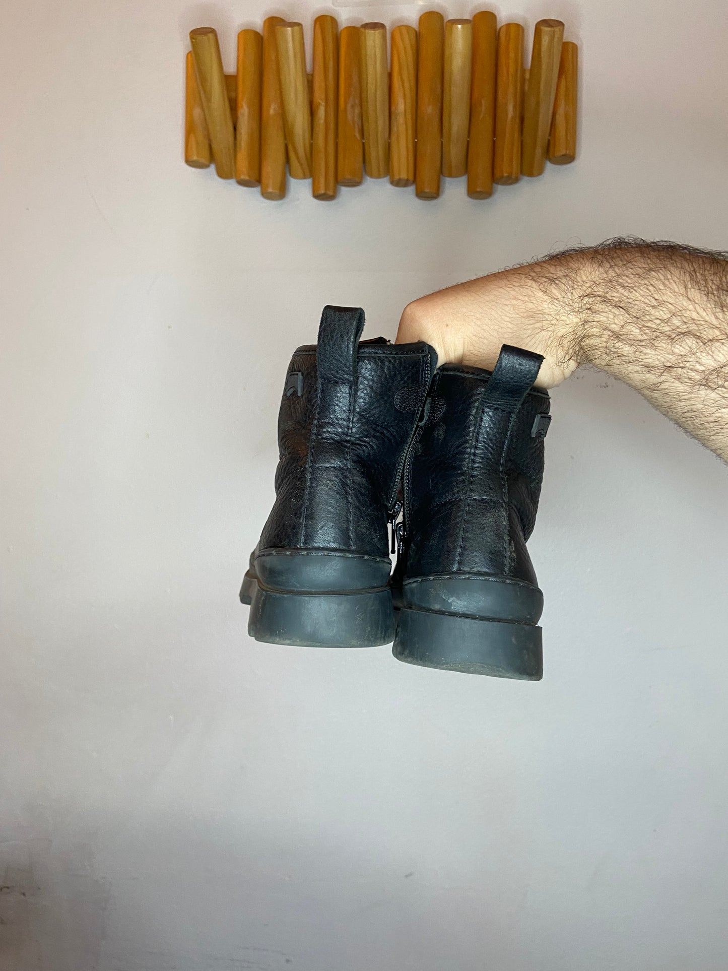 C13 leather camper boots