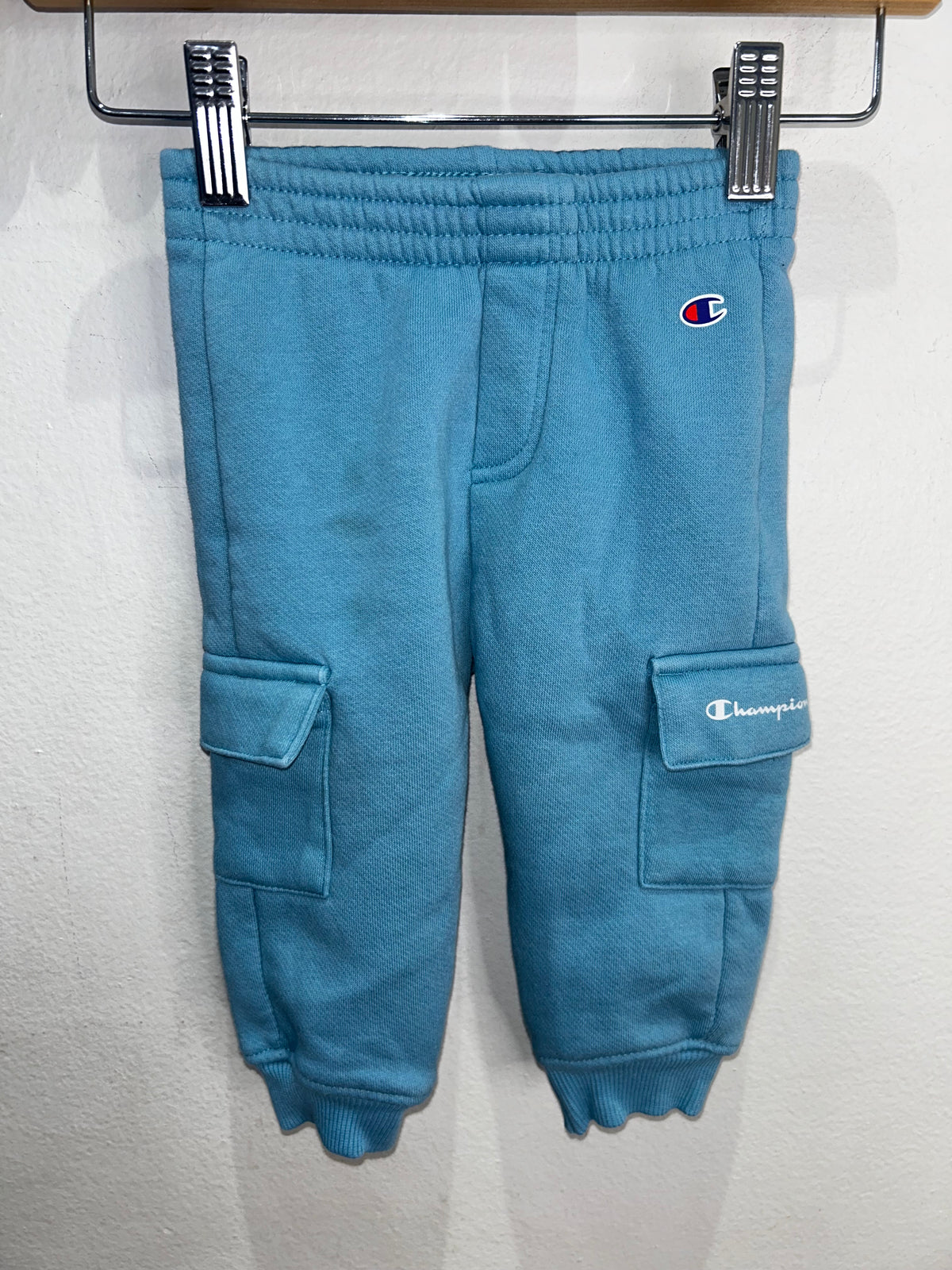 Champion light blue jogger set 9m