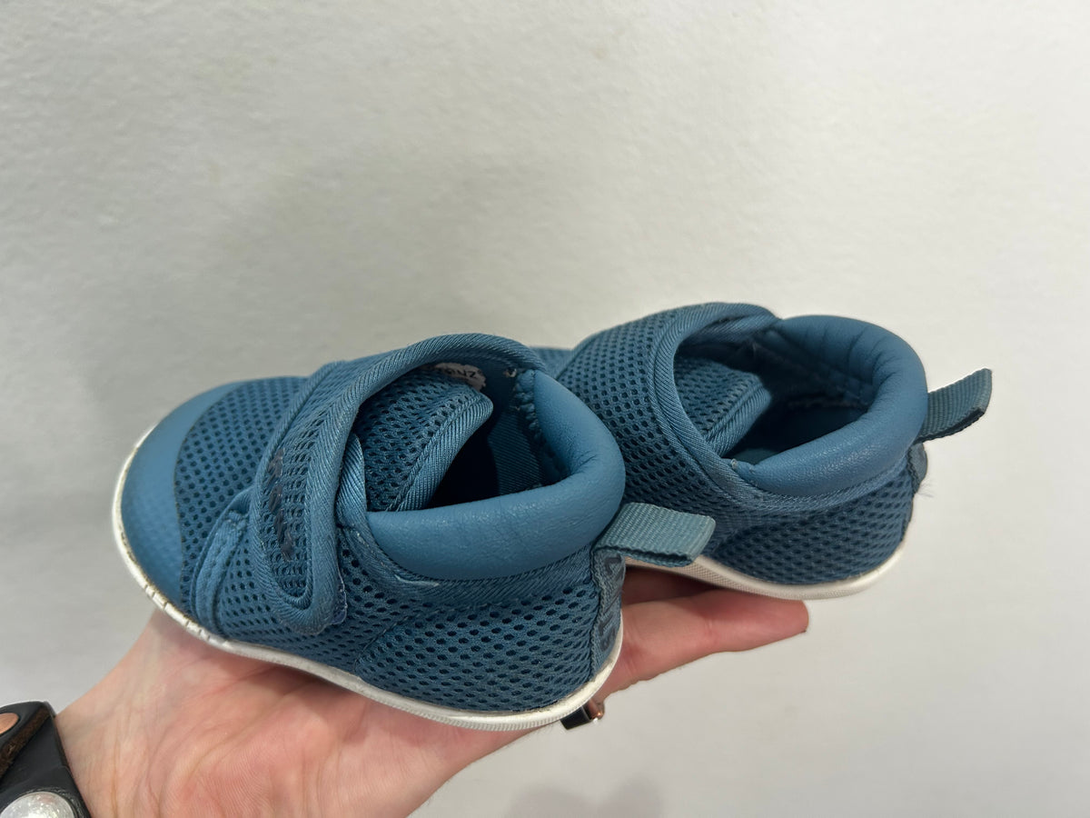 Blue Stonz 12-18m