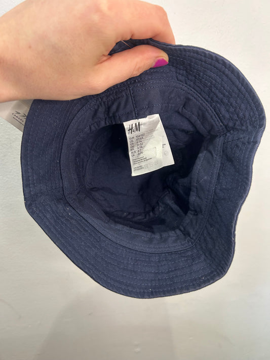 Navy hat 3-7y