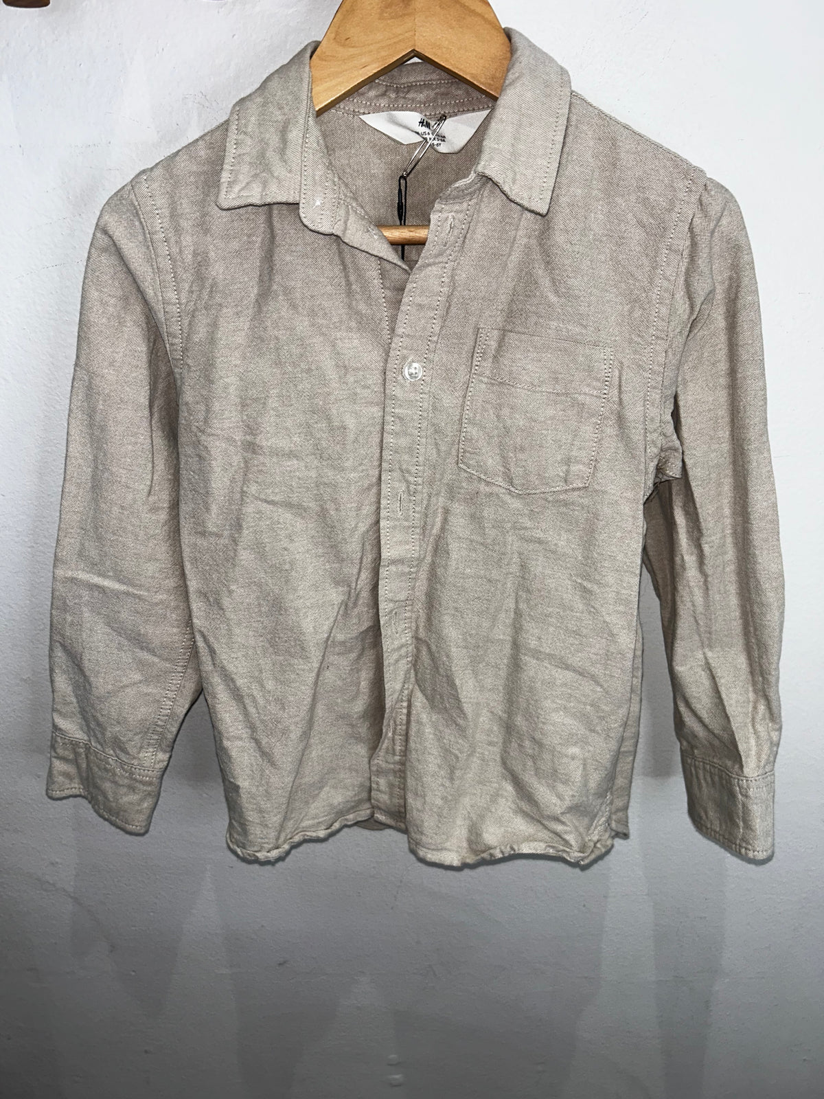 Beige wrinkle resistant shirt 6-7y