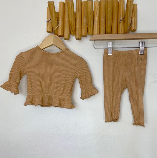 Brown knit set 0-3m