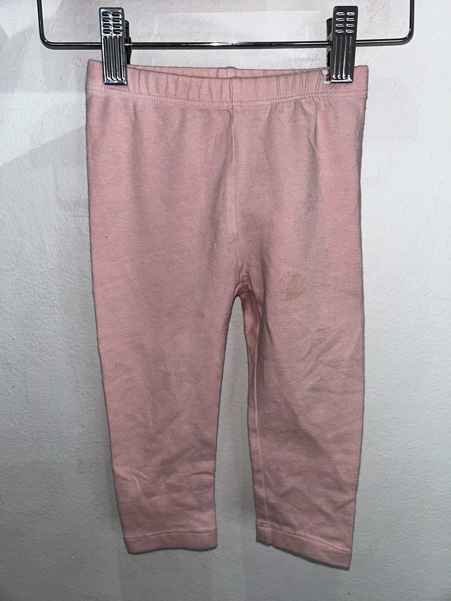 Light pink leggings 12-18m