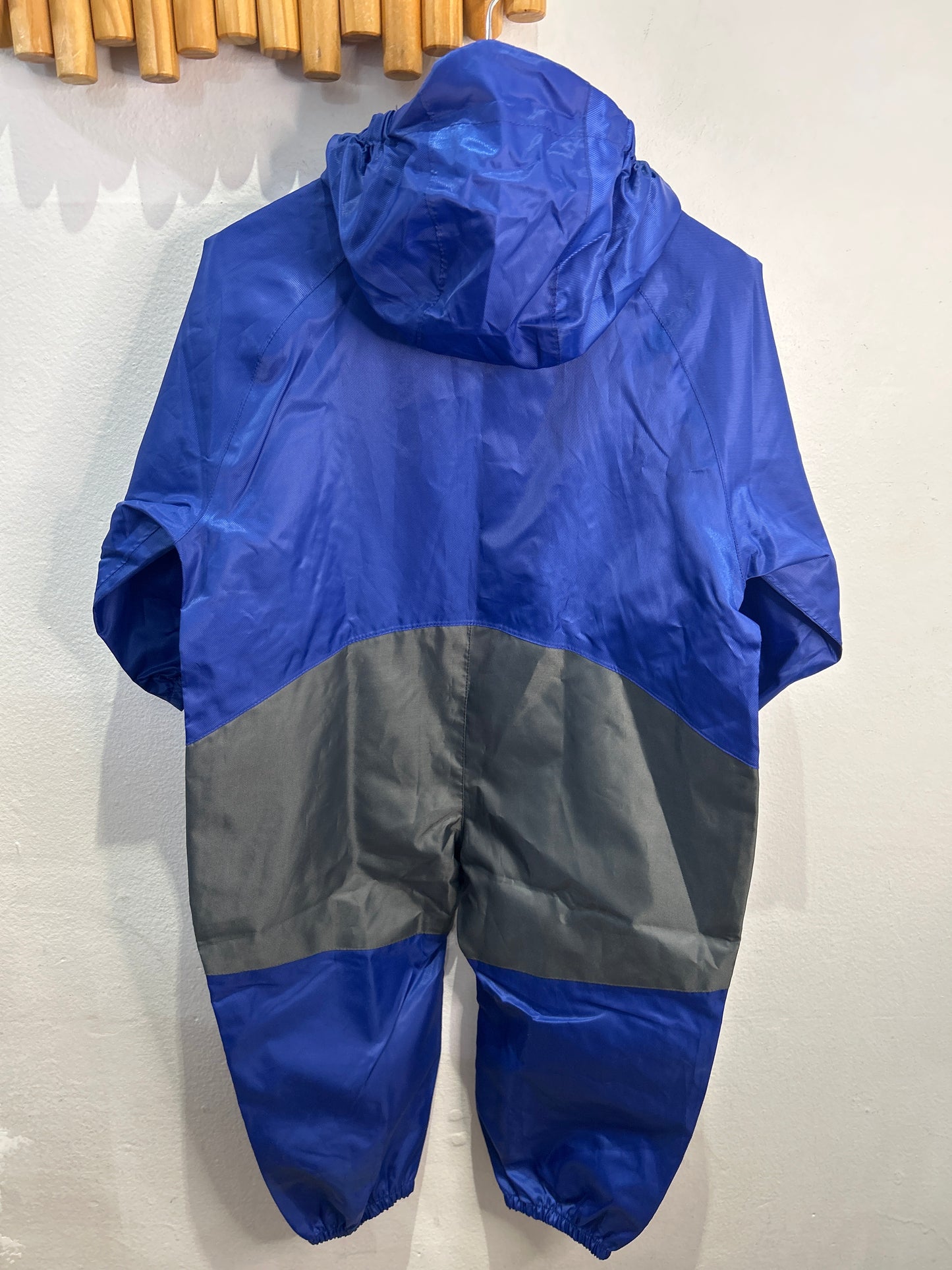 Cloudveil blue rainsuit 2y