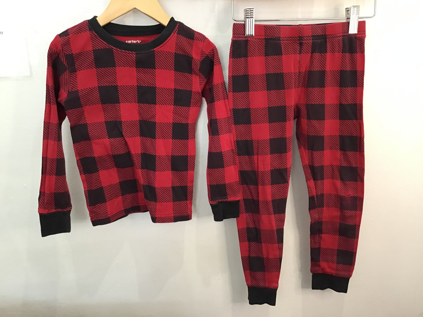 Pyjamas red checkered 5y