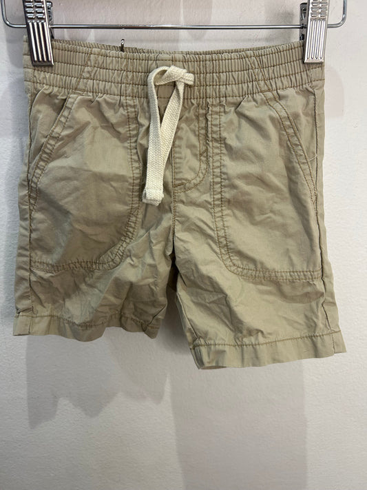 Beige large pocket shorts 18-24m