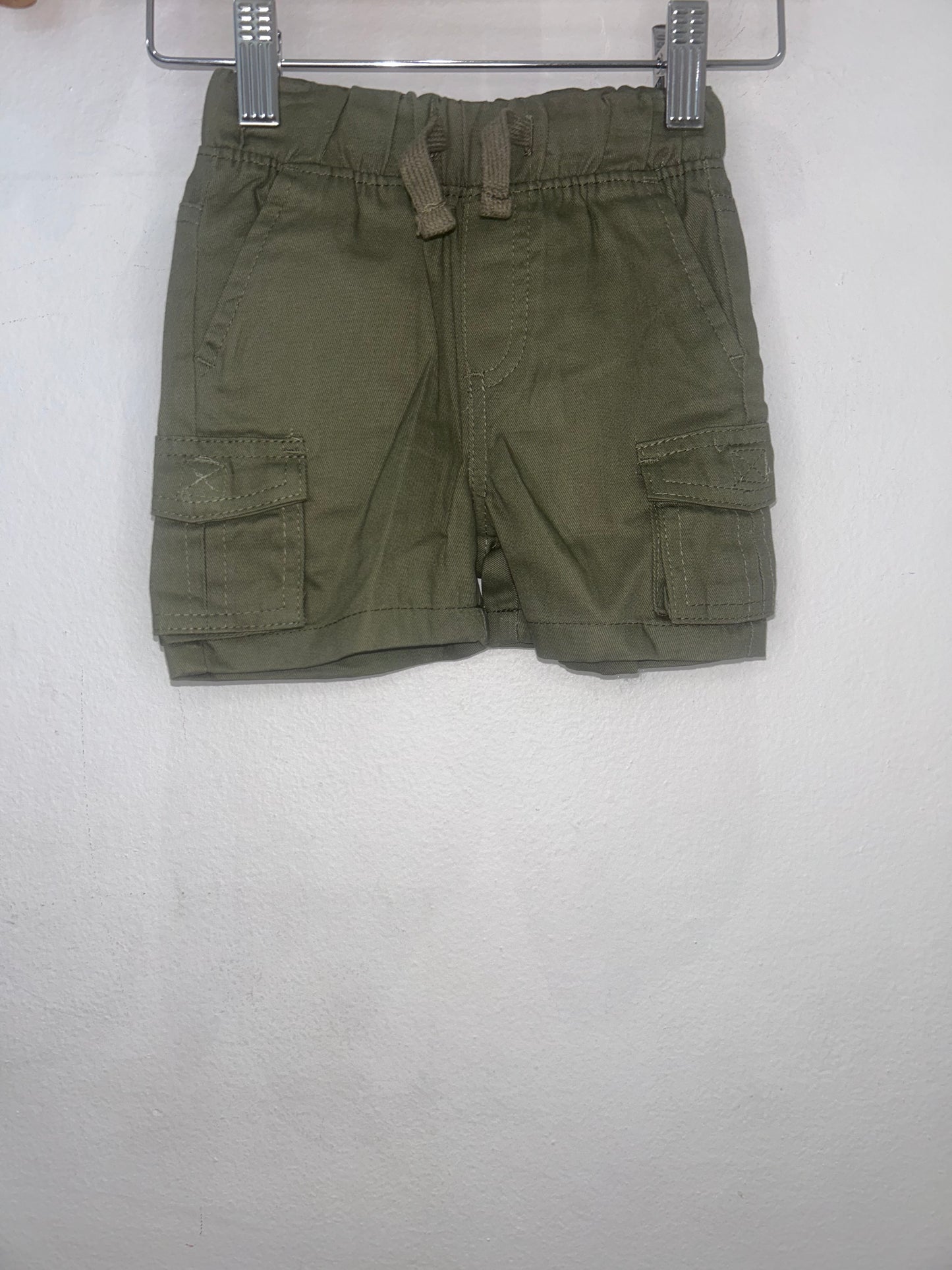 Olive khaki shorts 12m