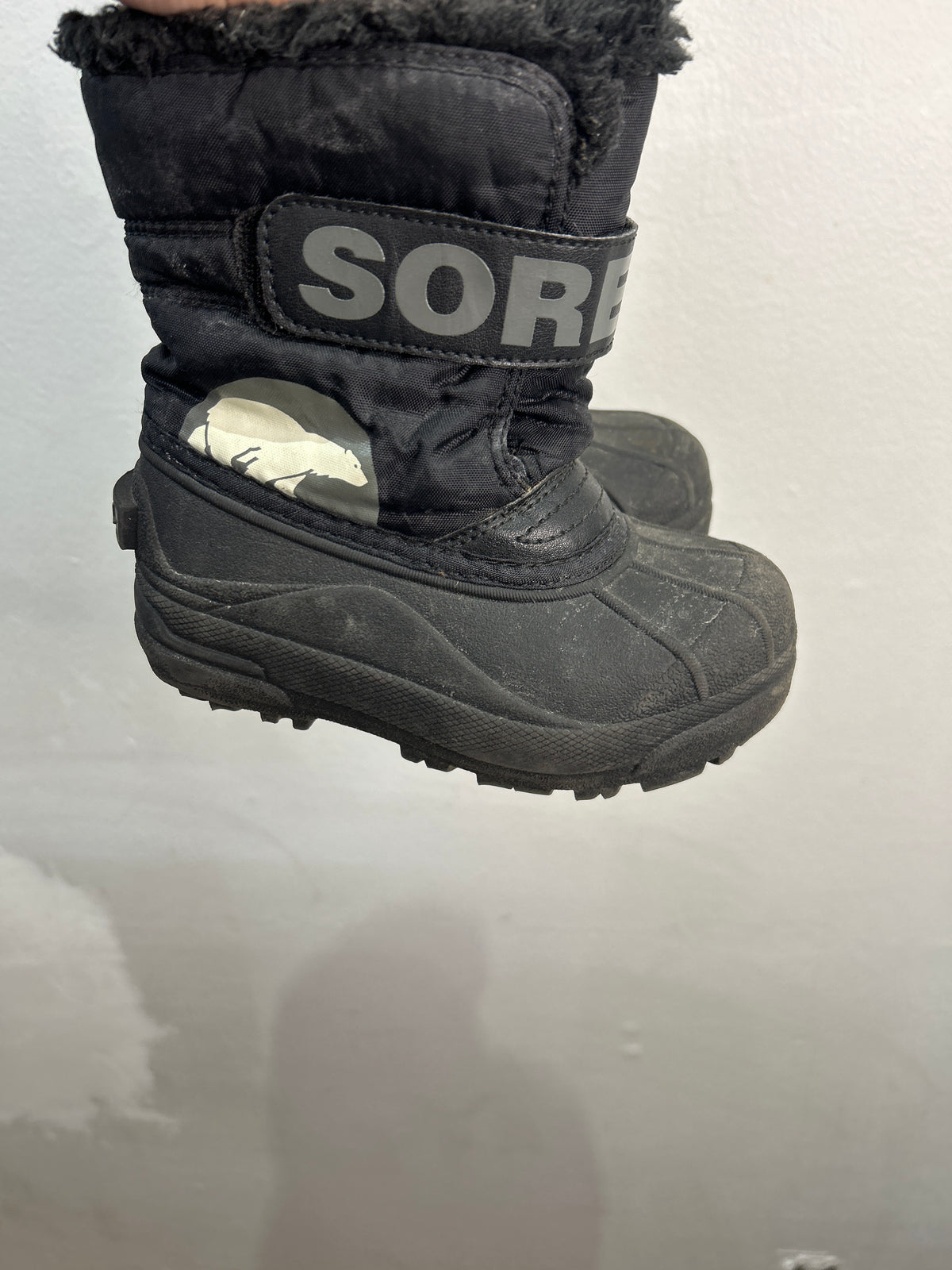 C10 black Sorels
