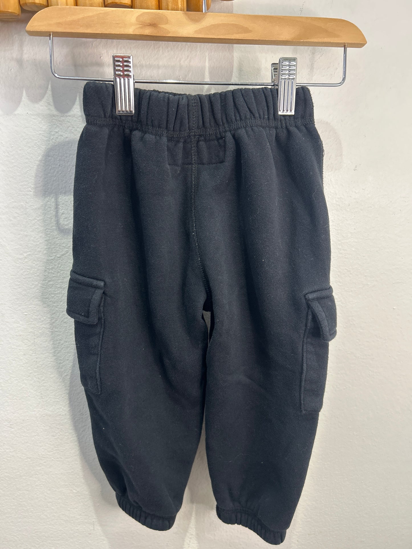 Roots black pocket joggers 2y