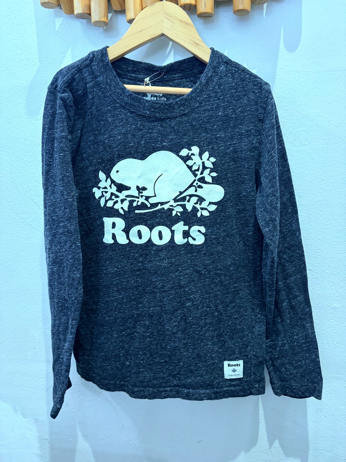 Roots dark wahs longsleeve 7-8y
