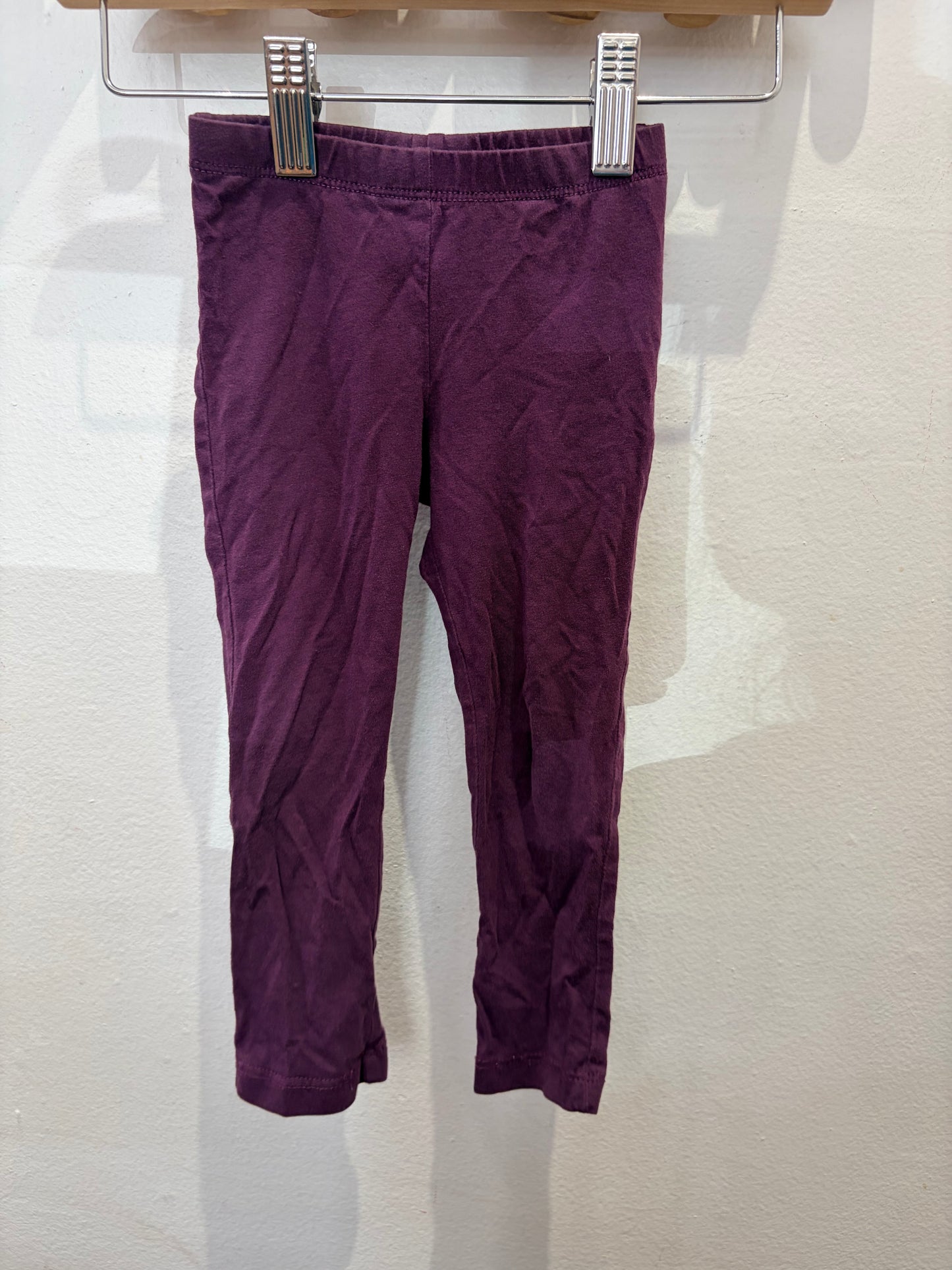 Little Rowe purple leggings 12-18m