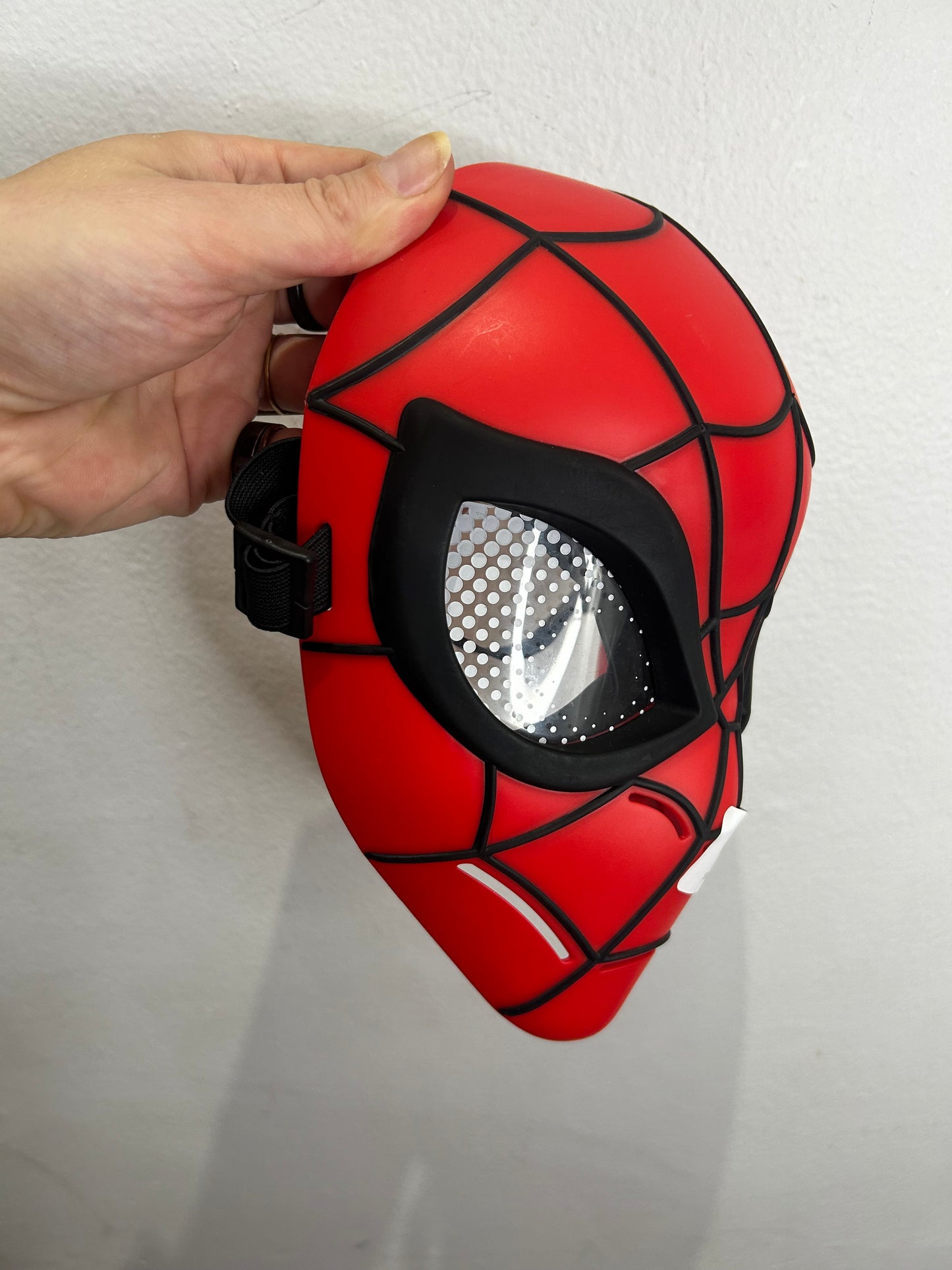 Spiderman mask